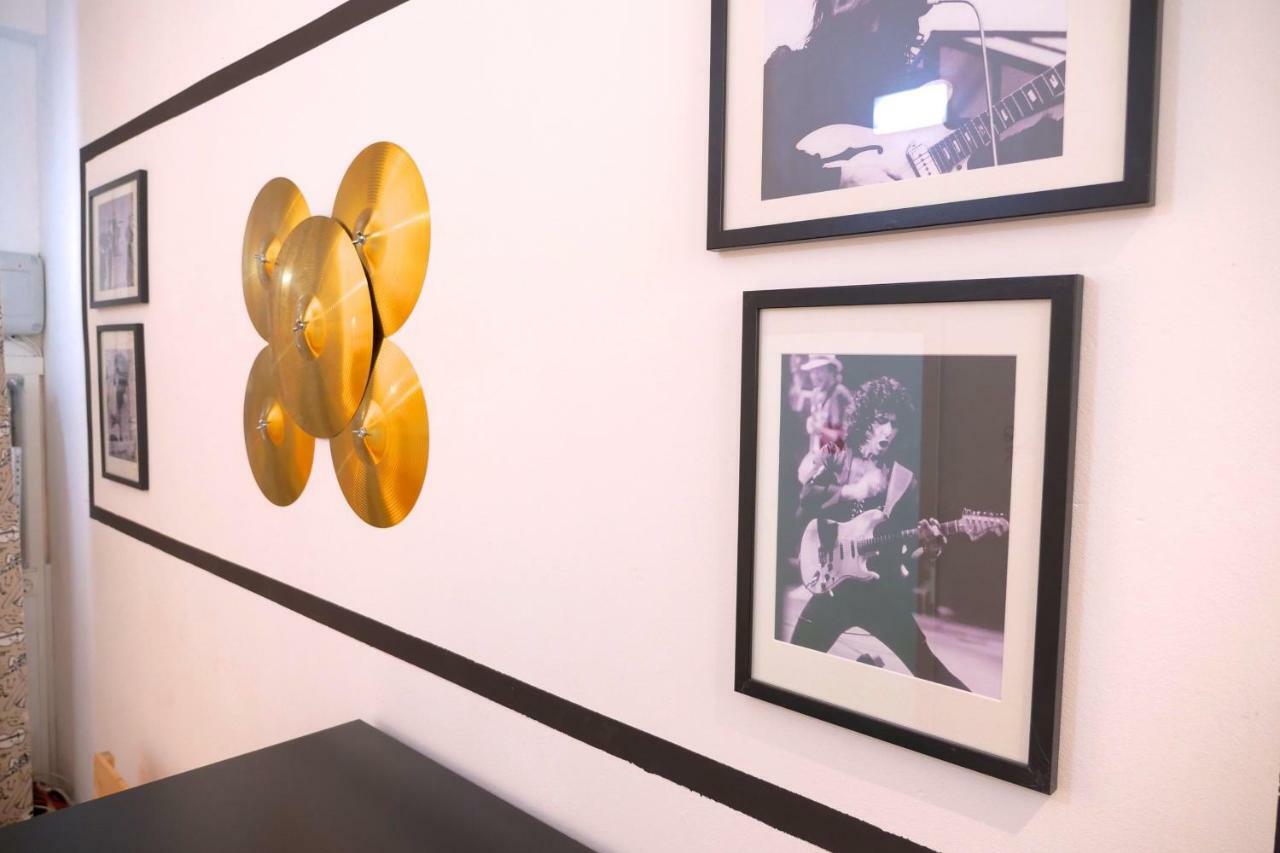 Guitar Hostel บิลเบา ภายนอก รูปภาพ