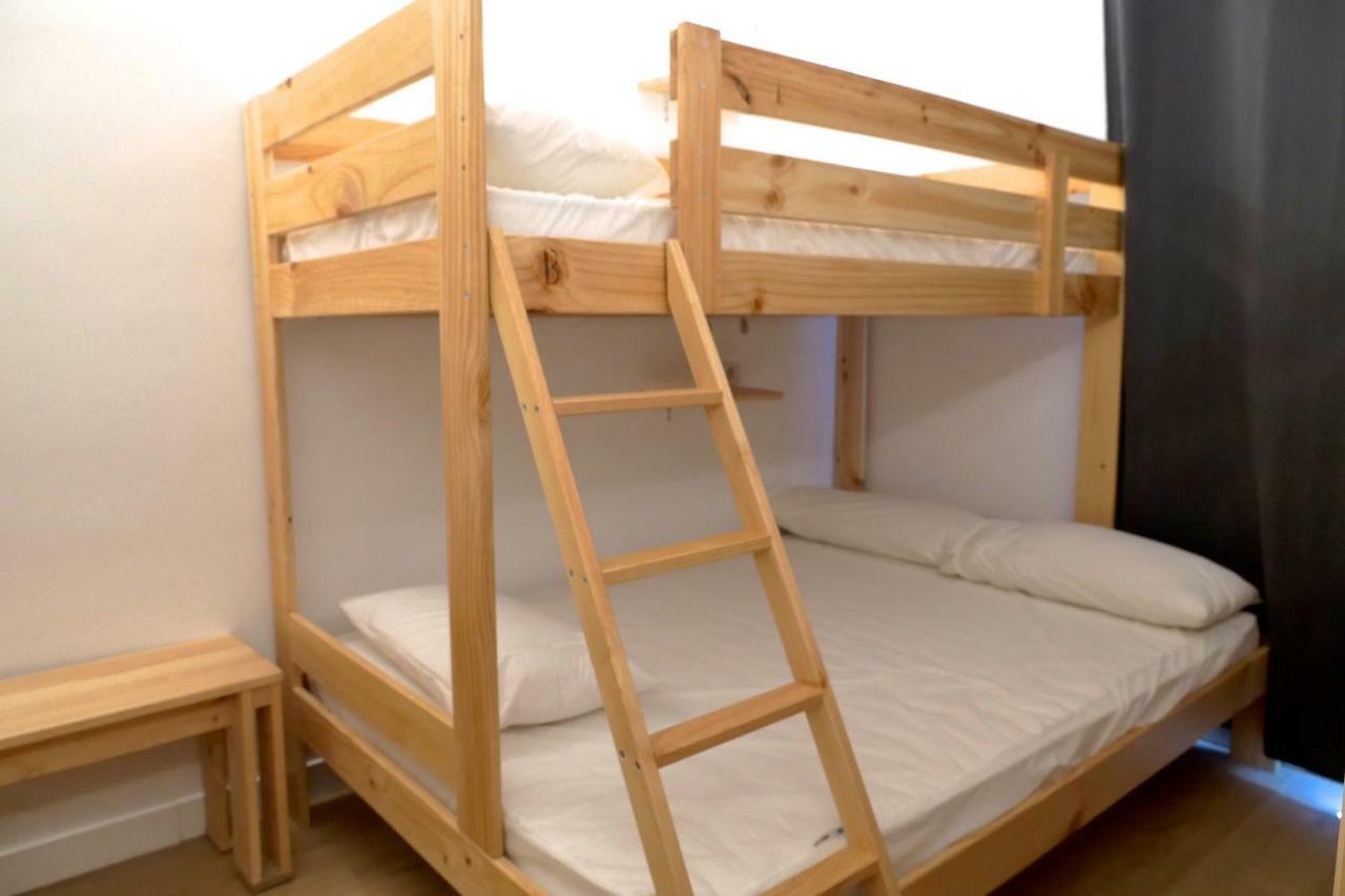 Guitar Hostel บิลเบา ภายนอก รูปภาพ